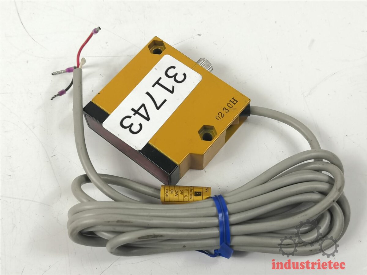 OMRON E3S LS10XB4 Photoelectric Switch Photoelektischer Sensor 50 00