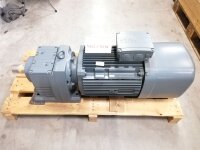 SEW 11 kW 149 min Getriebemotor R87 DRN160M4/BE20HR/TF Gearbox