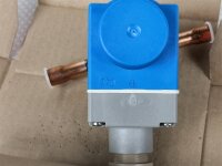 Danfoss 032F2093 Solenoid valve