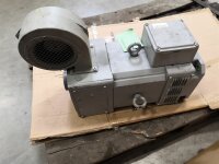 Lenze MGFQUTA100-22 Servomotor + Gebläse